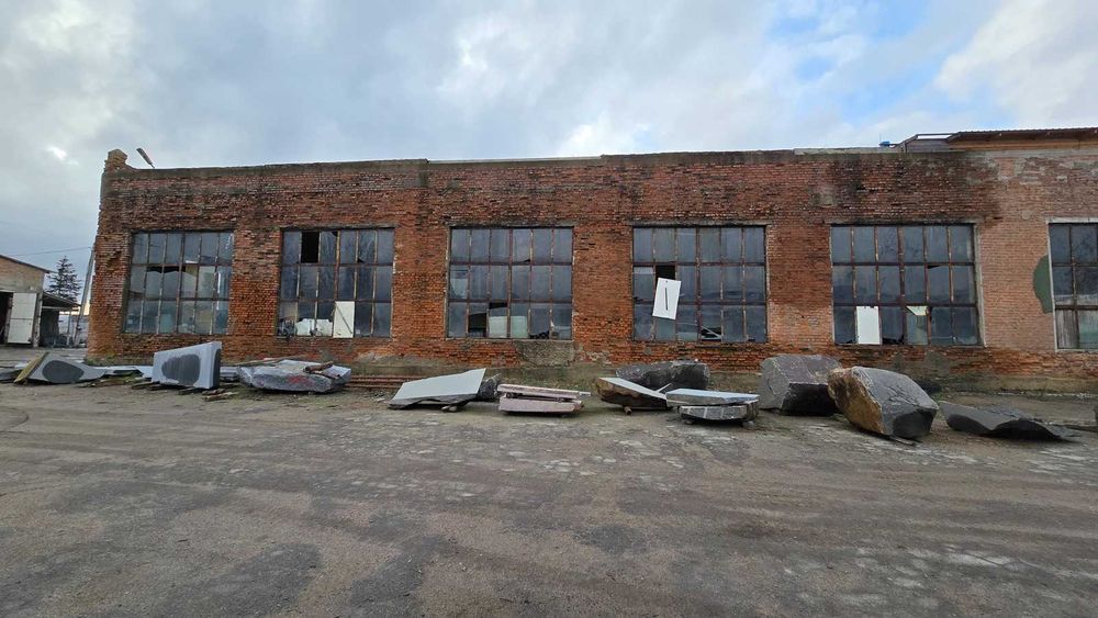 Продаж виробничого приміщення м.Коростишів (24101201)