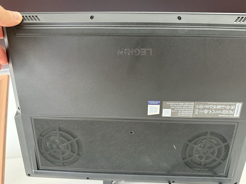 Portátil Lenovo Legion Y530-15ICH