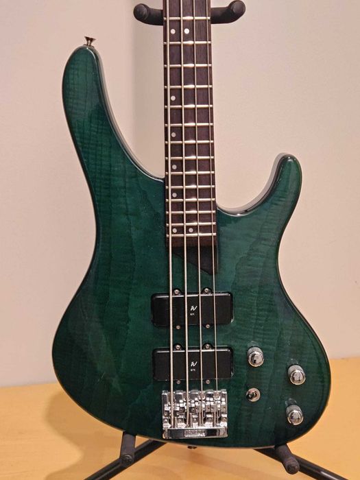 Washburn XB400 Bantam, activo, Made in Korea fábrica Samick