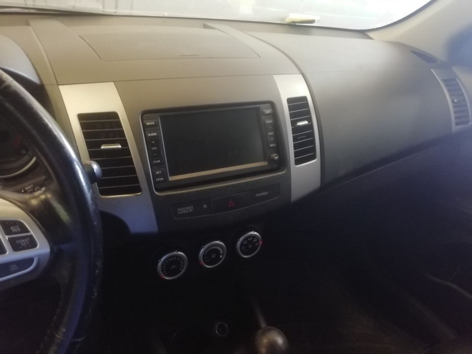 Peugeot 4007, Ano 2009, motor 2.2 HDI, todo as peças