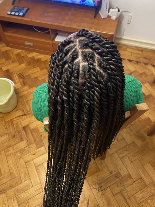Tranças: Box braids; Nagô; aplicação de croché - desde 15€