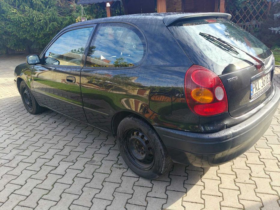 Toyota Corolla 1.4 benzyna + gaz