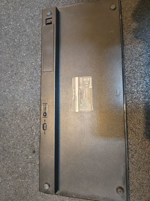 Klawiatura Bluetooth Targus AKB55 multi platform iOS Android Windows