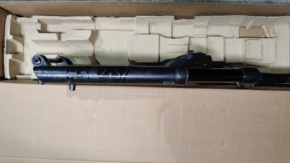 FOX RHYTM 34 29" 130mm