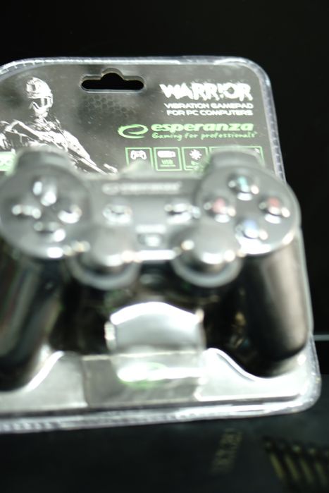 Pad Esperanza Warrior GX300 PC wibracje USB bezprzewodowy gamepad