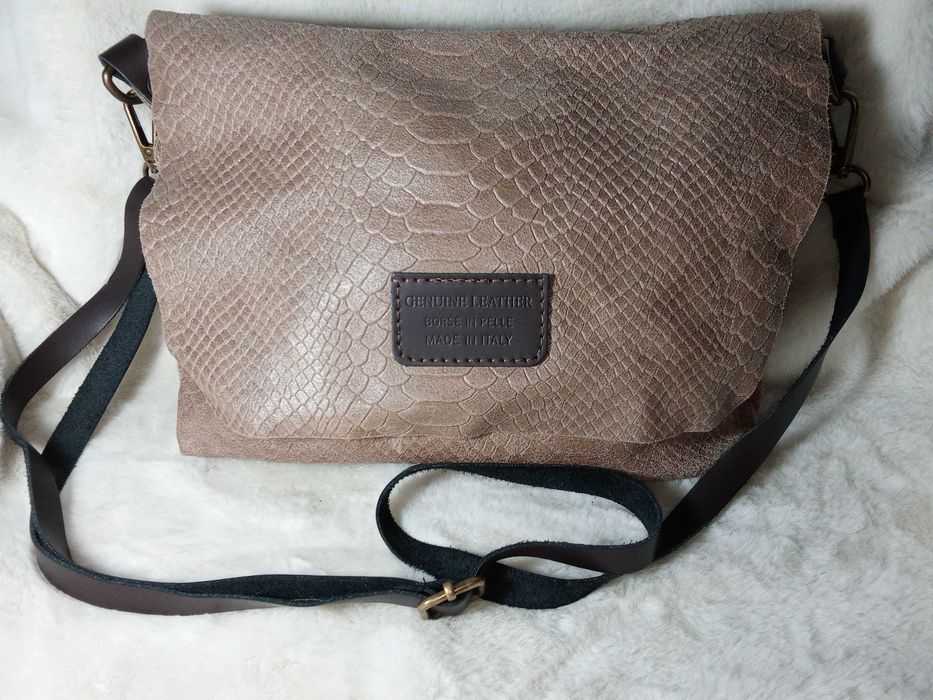 Bolsa em Pele The Genuine Leather Italy