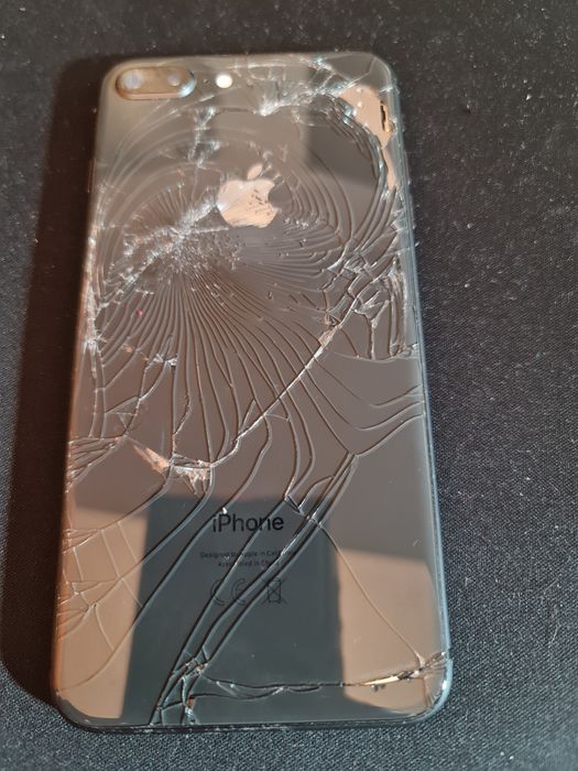 Zestaw uszkodzonych telefonów (iphone 8 plus, galaxy note)