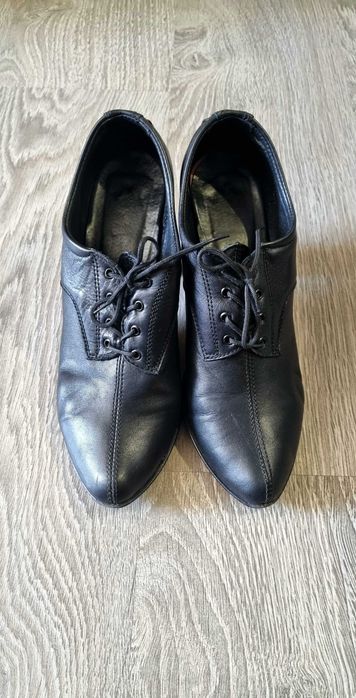 Ботильйони (туфлі) 38 р. шкіра