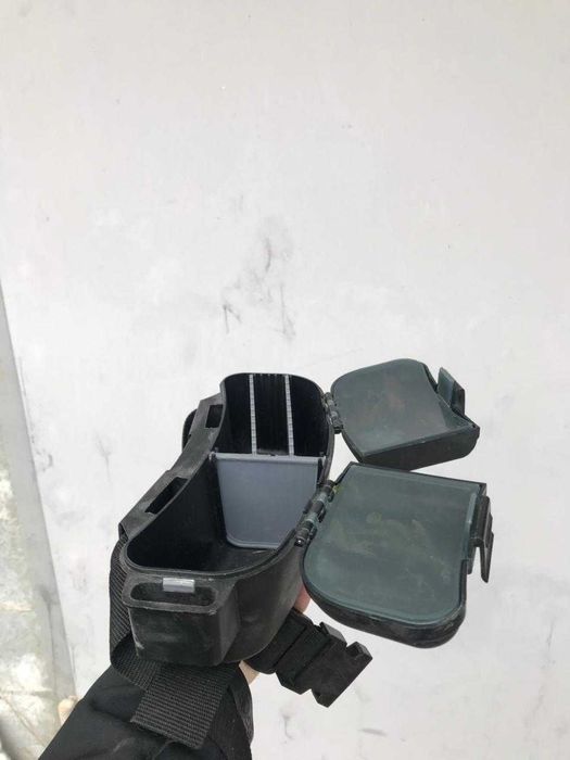 Коробка спінінгіста поясна Meiho