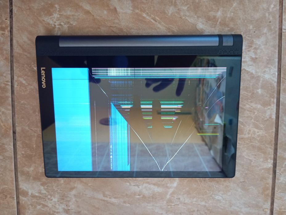 Планшет Lenovo Yoga Tablet yt3-x50f з чохлом
