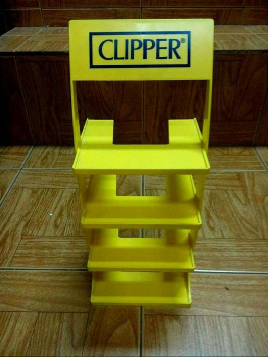 Expositor de isqueiros Clipper