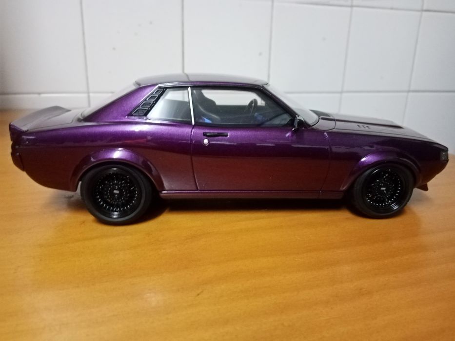 Miniaturas de carros 1.18