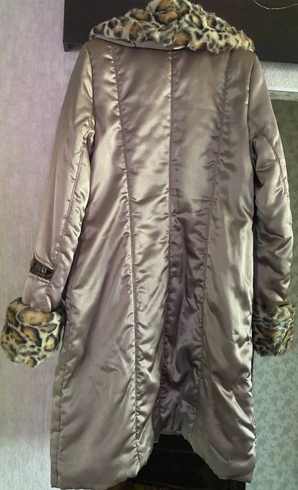 Пальто жіноче зимове