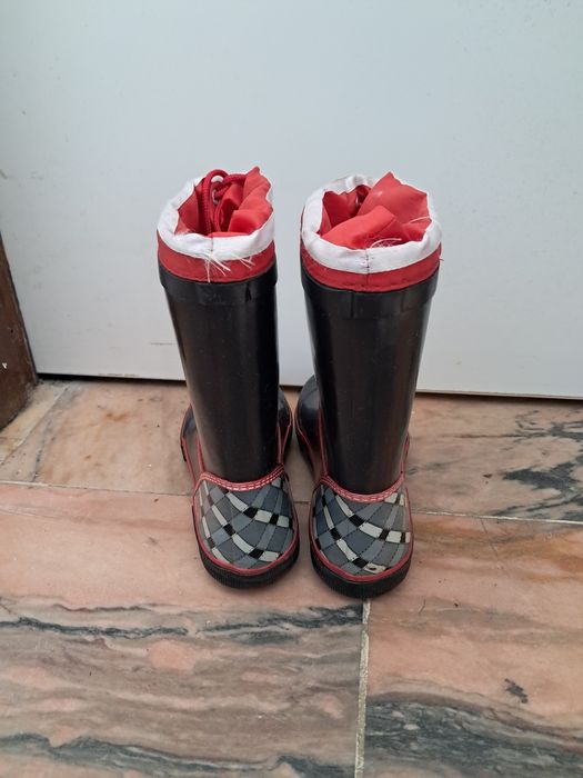 Vendo galochas infantil