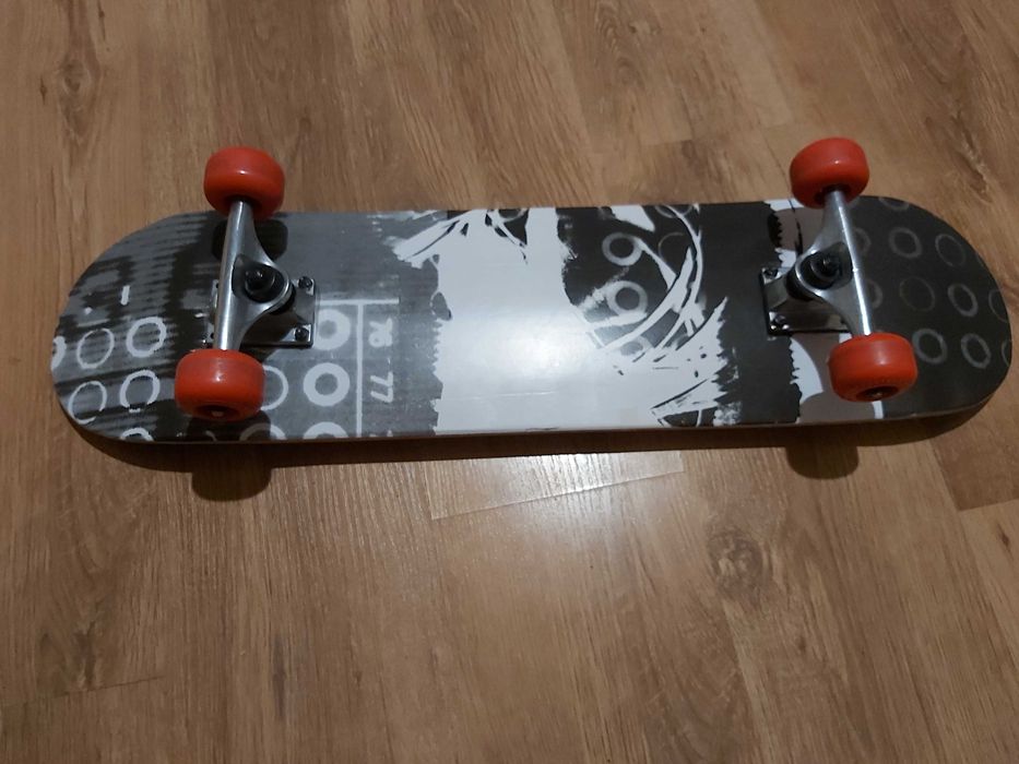 Nowa deskorolka Meteor