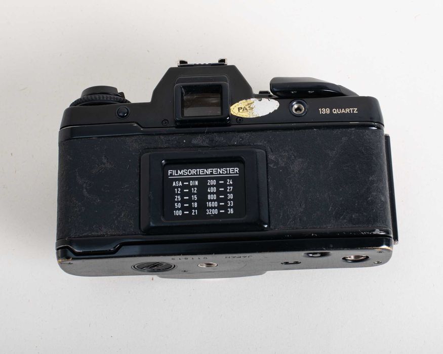 Contax 139 Quartz 35mm - PARA PEÇAS