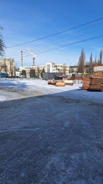 Здам в оренду Майданчик-Площадка, Приміщення з Рампою,Бокс, Кіоски