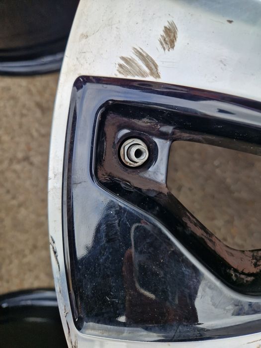 Oryginalne Felgi Mercedes-Benz B-klasa W247 19cali czujniki dekielki