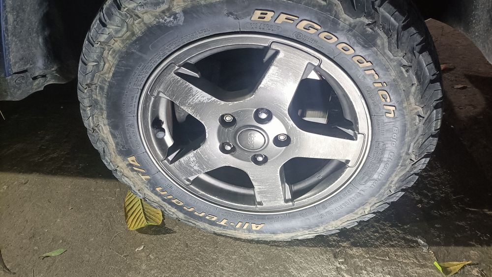 Pneus BF goodrich