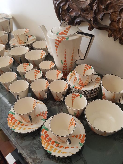 Serviço de café Arte deco inglês  da marca Burleigh
