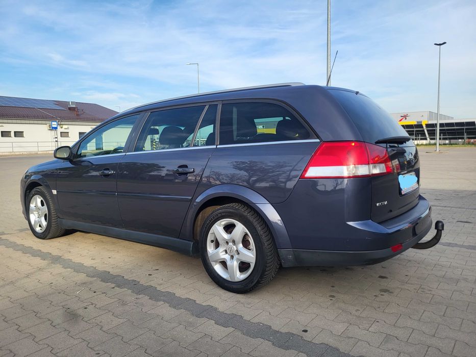 Opel Vectra 1.9 CDTI 150KM