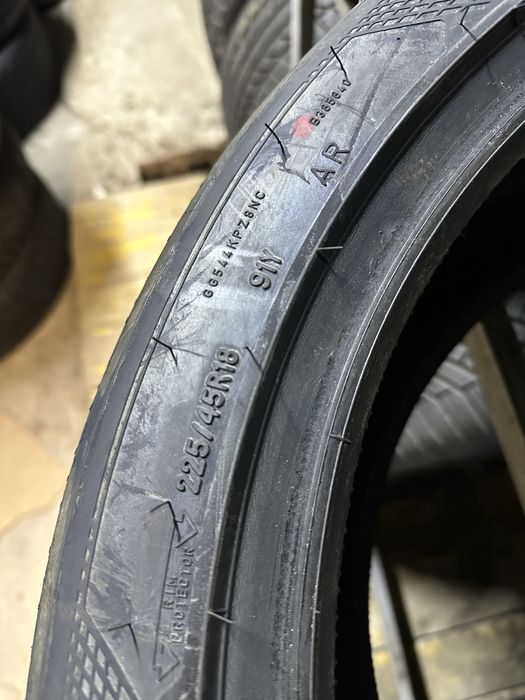 Нові шини 225/45/18 Good Year R18 комплект резина