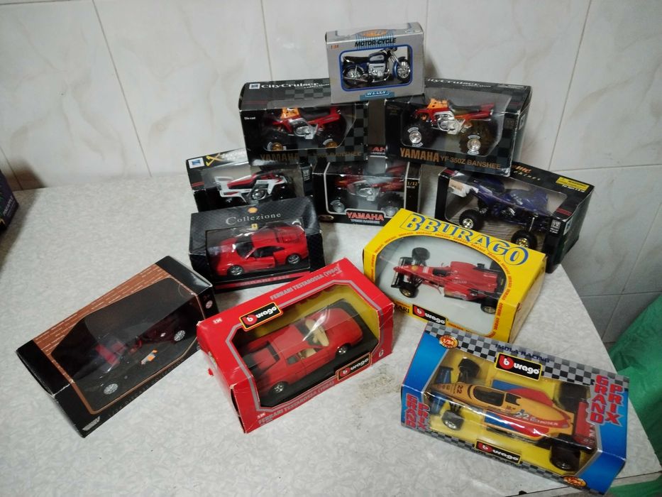 Brinquedos - Automóveis/Motas 4X4 miniatura Burago / Outros