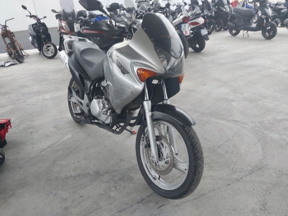 Hobda xl 125 varadero 2006 honda varadero 125 kat- B