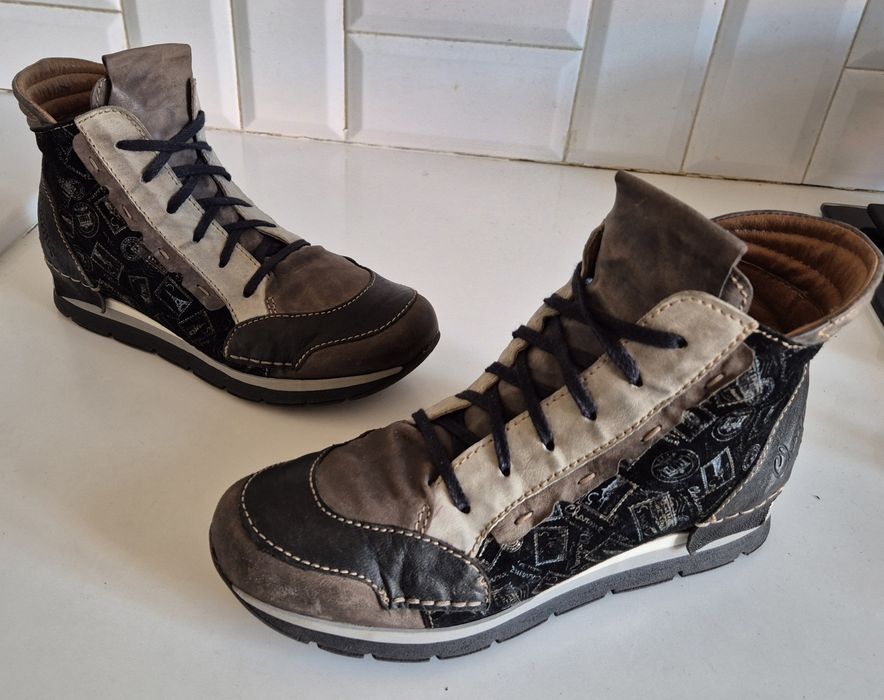 CHARME roz. 38 25 cm skóra naturalna w całości botki damskie