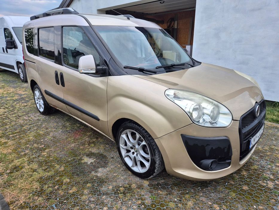 Fiat Doblo Fiat doblo 1.6 Multijet 16V 105km disel  7 osobowy
