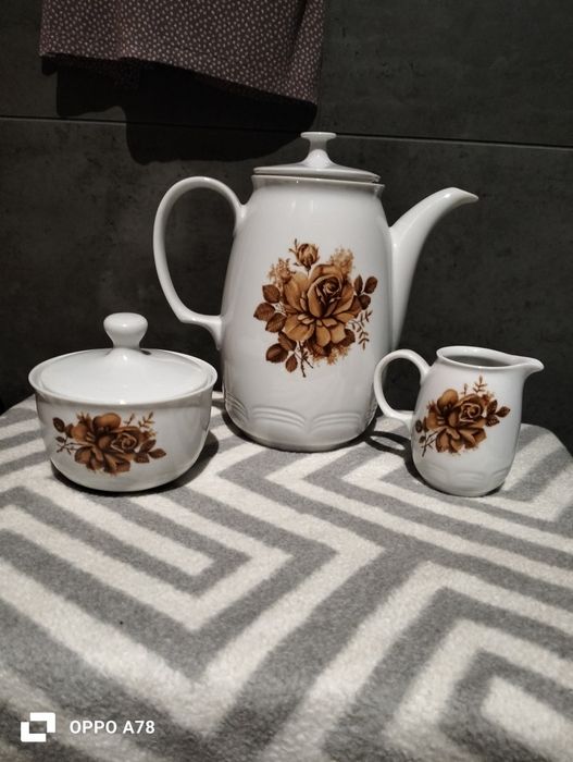 Zestaw porcelanowy