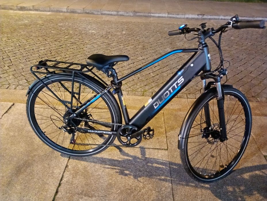 Bicicleta com batteria