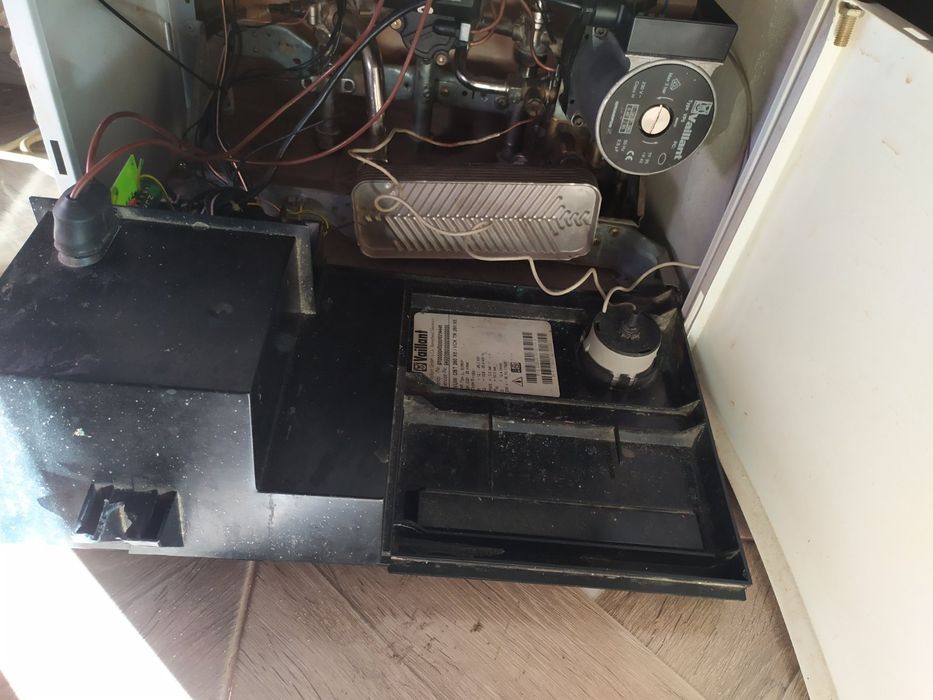 Продам газовий котел vaillant