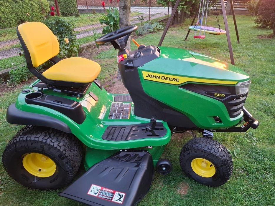 John Deere S130  traktorek kosiarka z USA 22KM  jak nowy jedyne 1.8mh