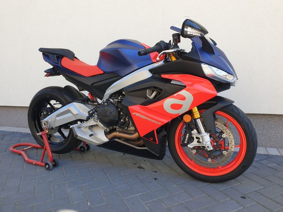 Aprilia   Rs 660