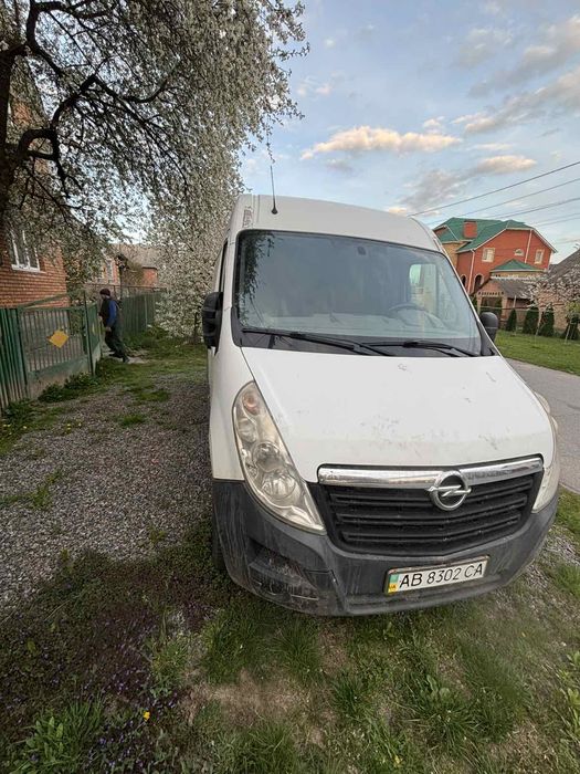 Вантажний бус Opel Movano дизель  2.3  2010 року