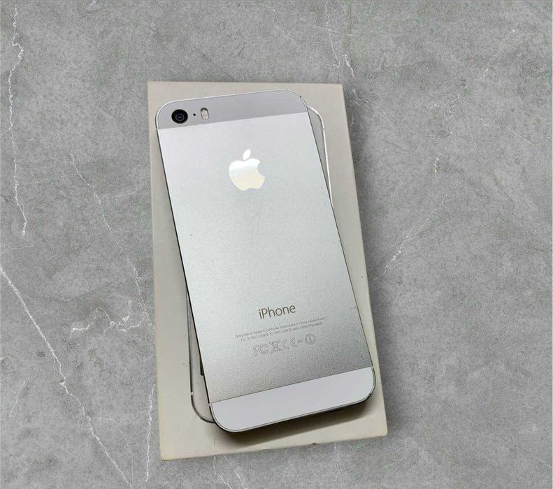 Apple iPhone 5S 16GB silver white