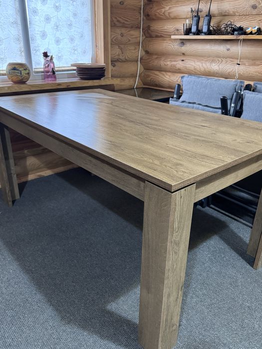 Стіл  темний дуб