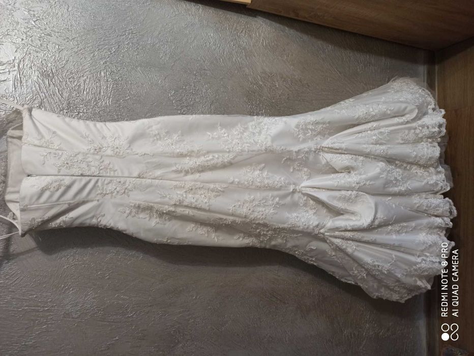 Suknia ślubna 34 36 koronka z kryształkami syrenka