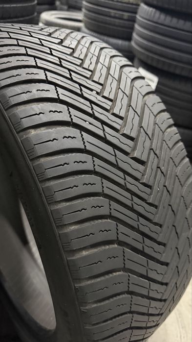 шини б.у літо 225/45 R18 - NEXEN - N Blue 4 Season склад шин