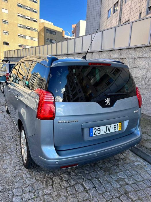 Peugeot 5008 1.6 diesel excelente estado!!!