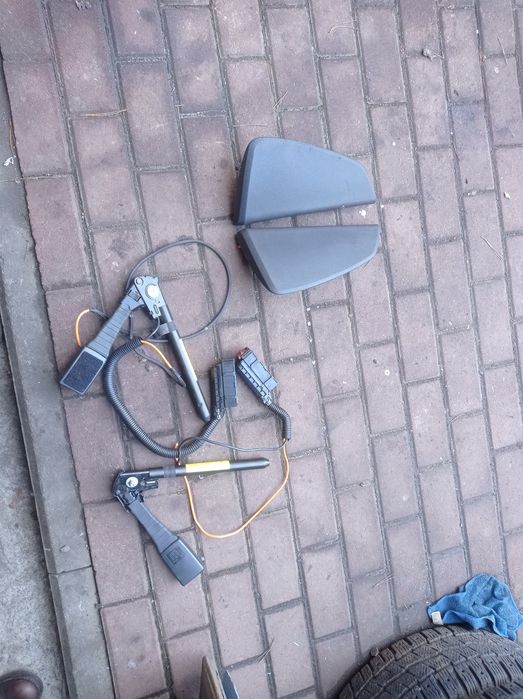 Подушка сідушки піропатрони замків безпеки Опель Аstra H  Opel Zafira