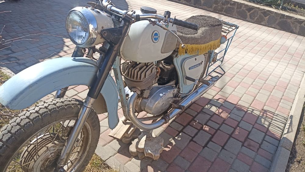 Мотоцикл ИЖ Планета 3