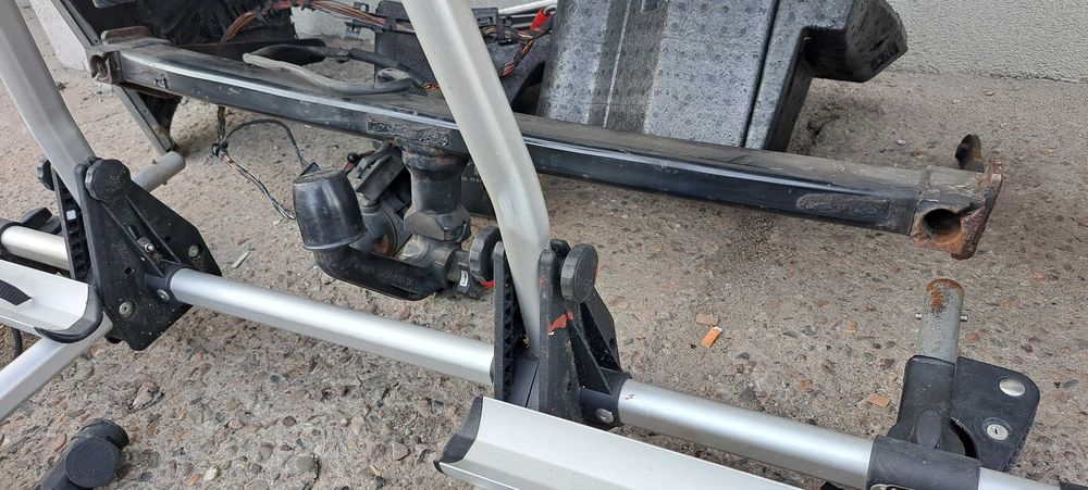 Hak + bagażnik na rowery oryginalny zestaw Volkswagen Passat B6