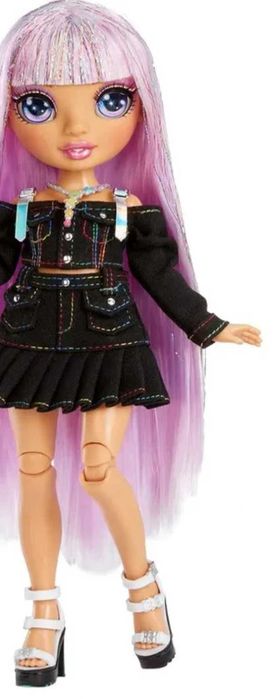 Rainbow high junior. 23cm. Avery stiles