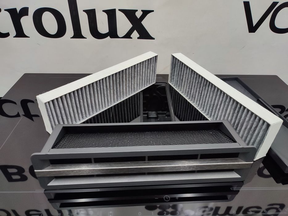 Індукційна варильна поверхня Grundig  з витяжкою 80 см