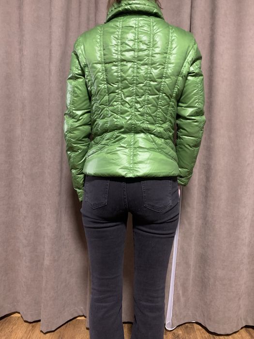 Продам куртку деісезон Armani