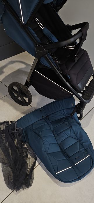 Wózek spacerowy Carrello Bravo Plus Lake Blue