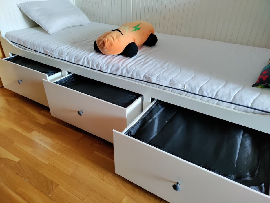 Cama de solteiro ou de casal c/ 3 gavetas