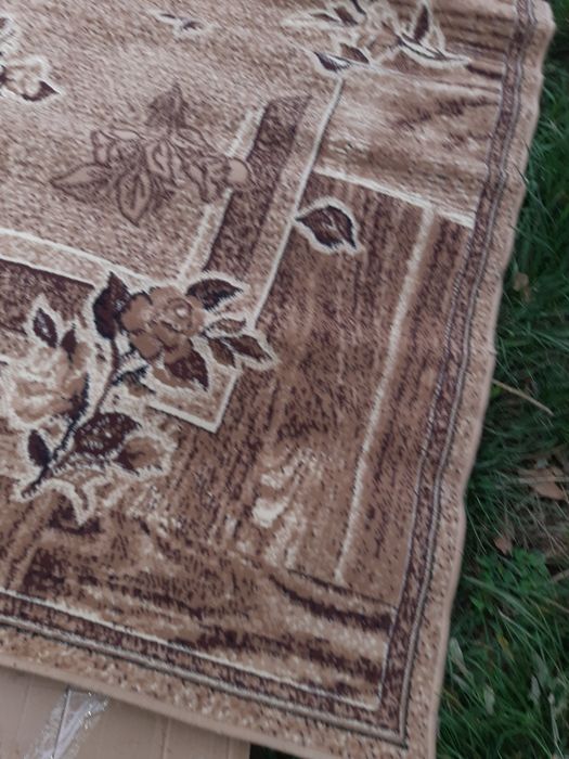 Коврове покриття 1.9 на 2.5 метра.1200 гривень